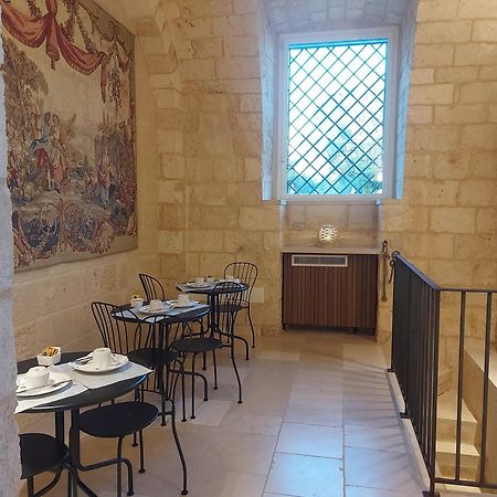 לינה וארוחת בוקר בארי Palazzo Momi מראה חיצוני תמונה