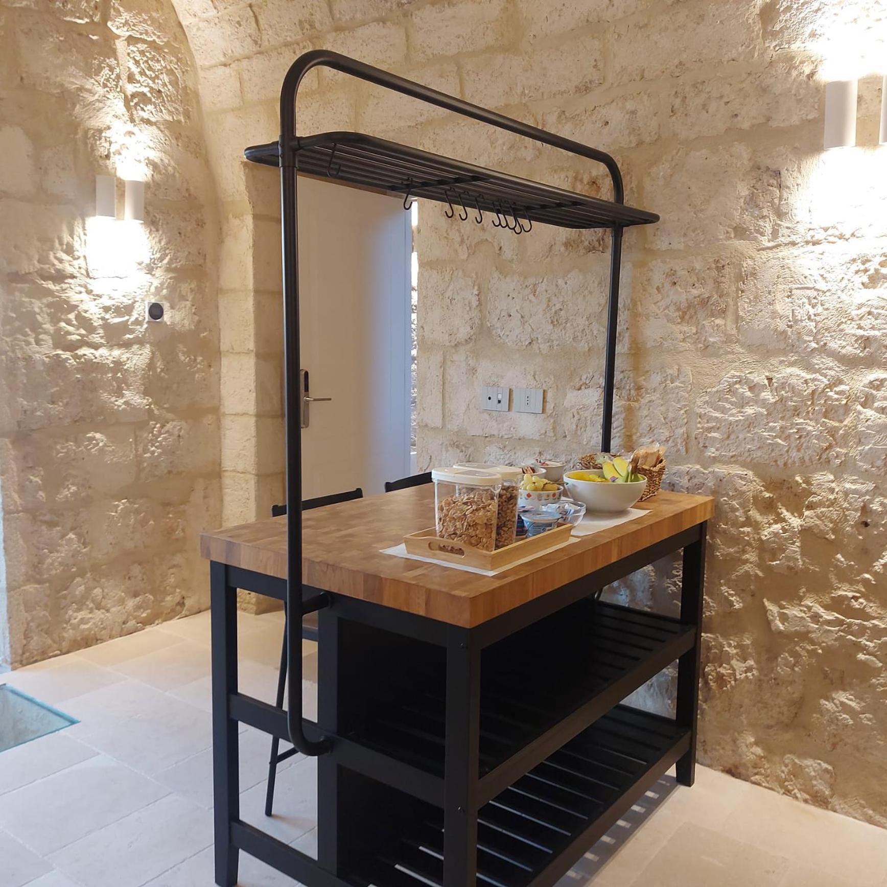 לינה וארוחת בוקר בארי Palazzo Momi מראה חיצוני תמונה